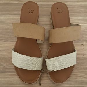 A new day sandals size 10